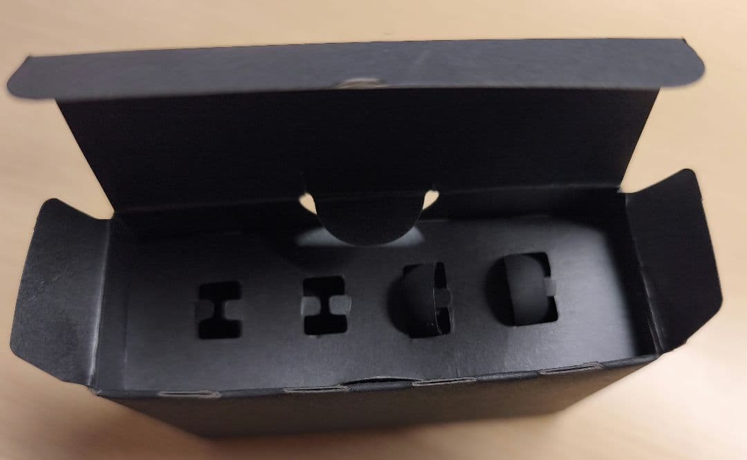 ワイアレスイヤホン JBL TOUR PRO 2