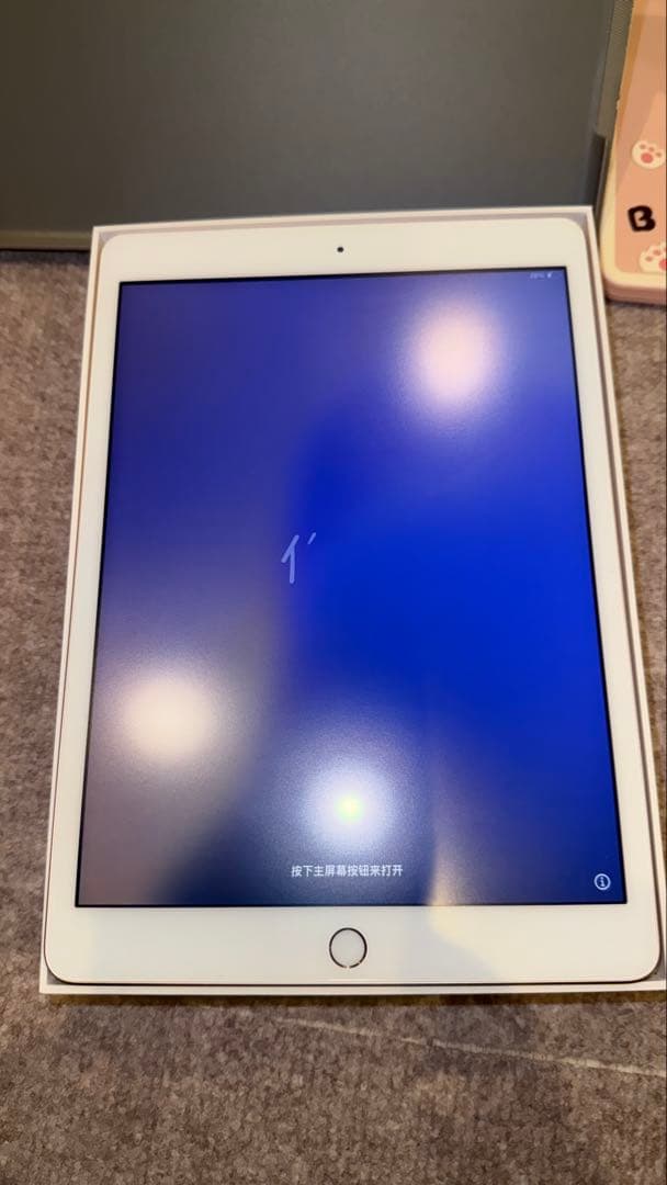 iPad 第7世代 32GB Wi-Fiモデル ピンク　美品・コード＆ケース付