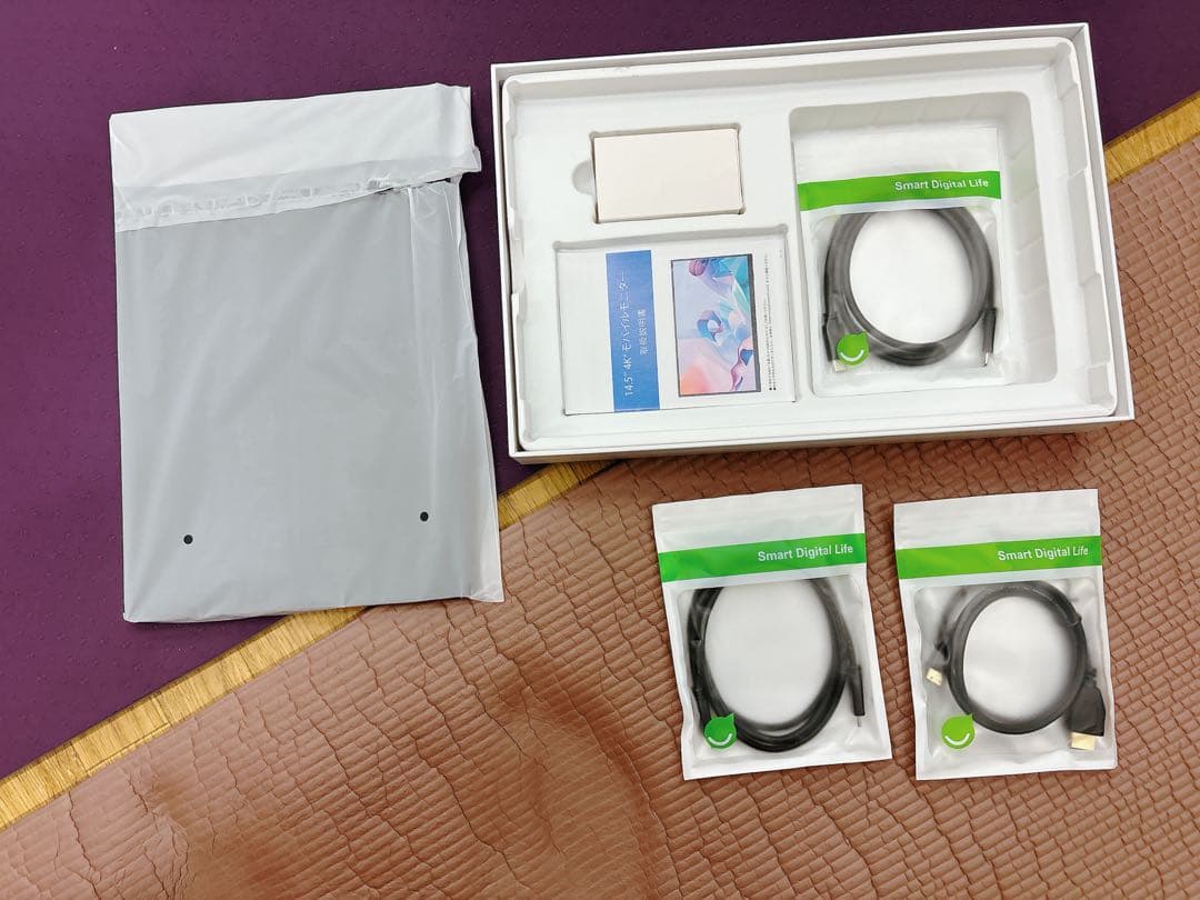 モバイルモニター14.5インチ 4K UHD 3840×2400 HDR 非光沢