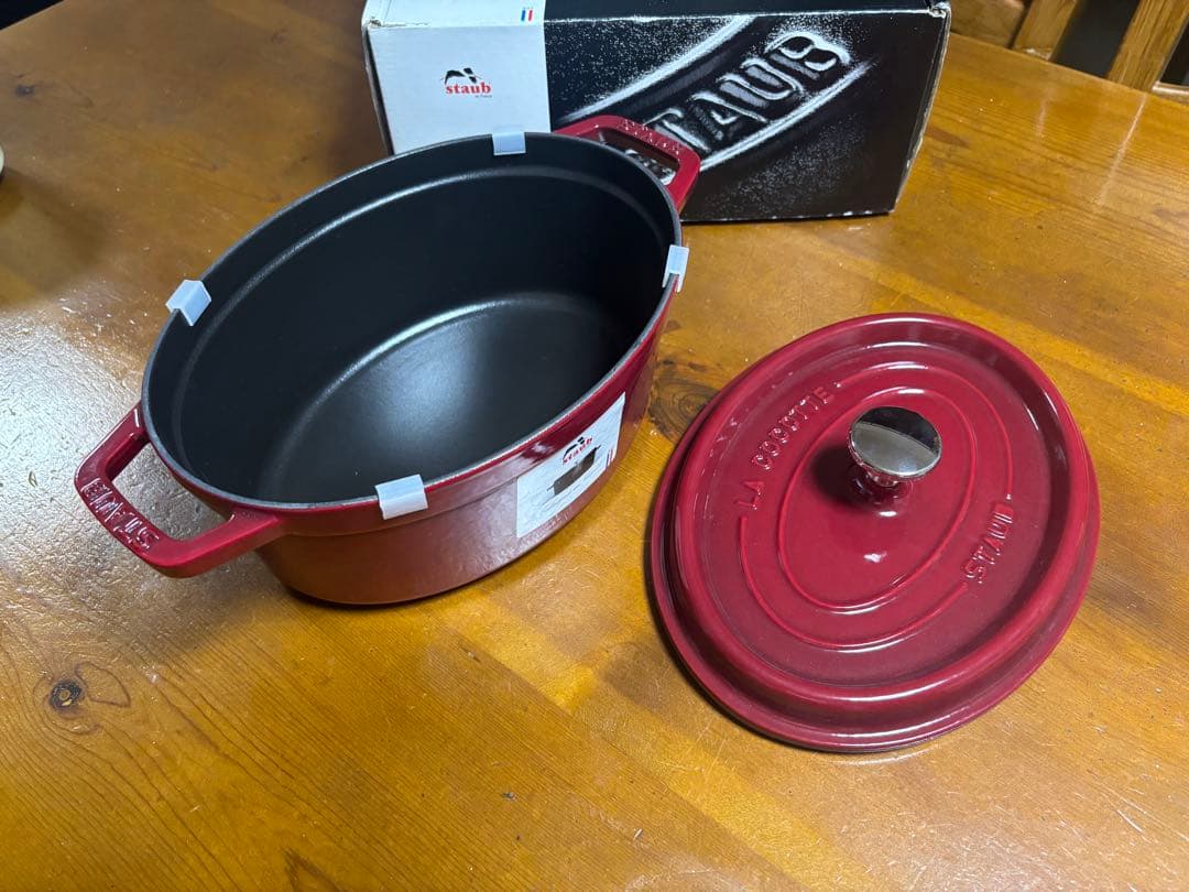 ストウブ staub STAUB ピコ・ココット オーバル 23cm 限定色ボル