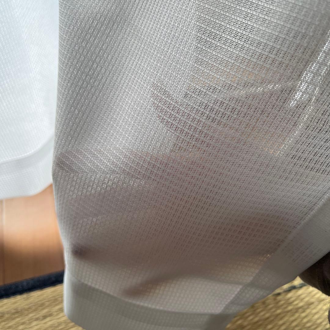 セシール　掃き出し窓用カーテン　ライトグリーン　レースカーテン付き②