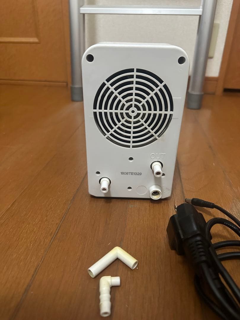 ゼンスイ　テガル　水槽用クーラー