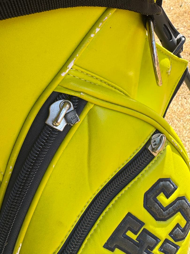 ゼクシオゴルフセット一式とパーリーゲイツバック