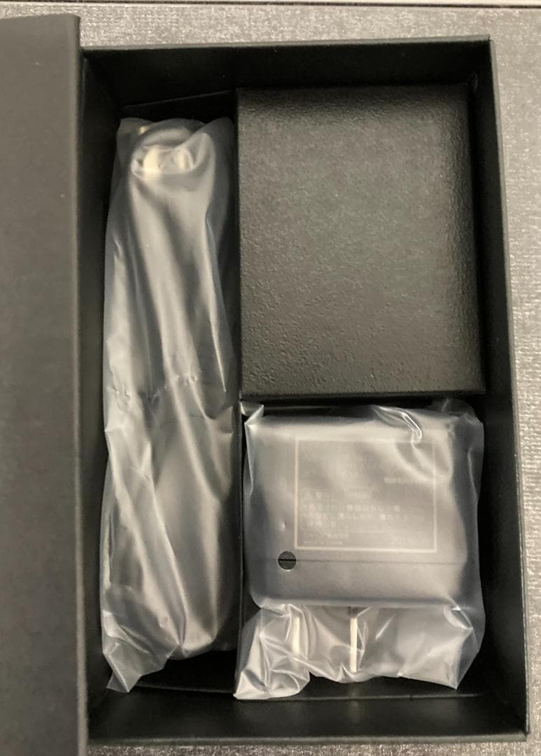 【SHARP】AQUOS R2 compact SIMフリー版 SH-M09