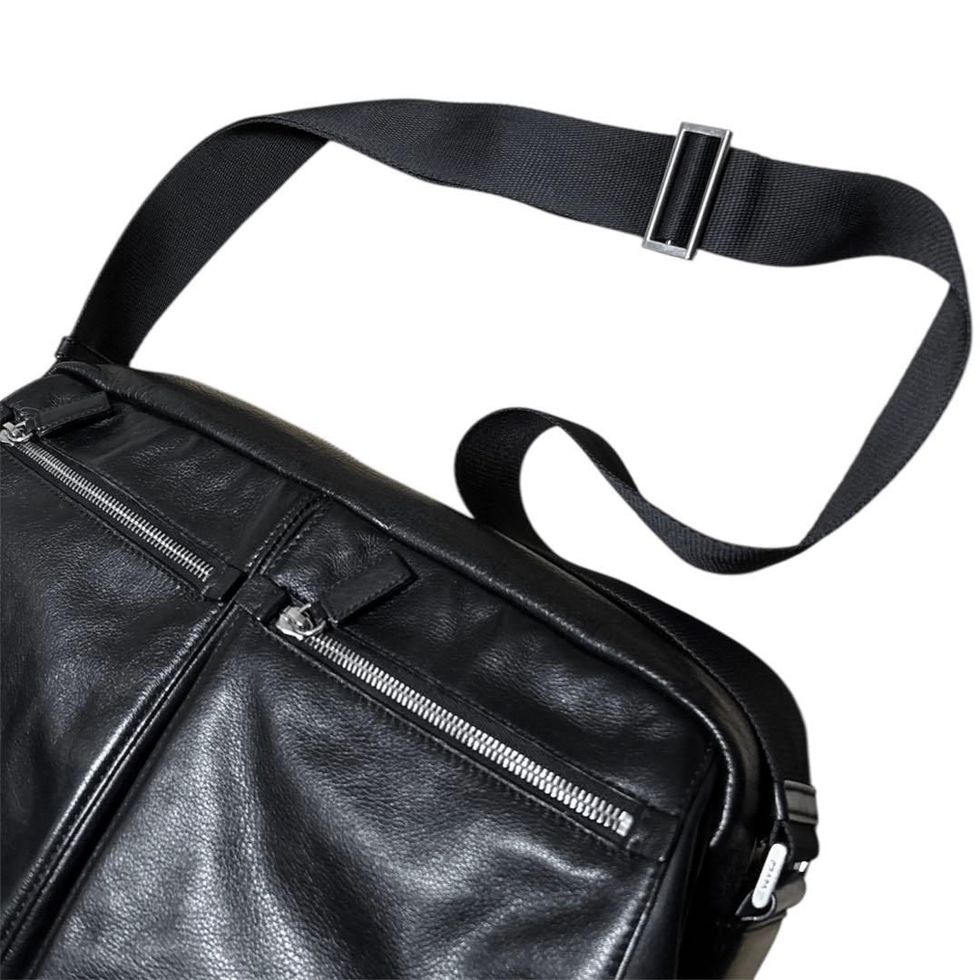 バッグ prada multi pocket leather shoulder bag