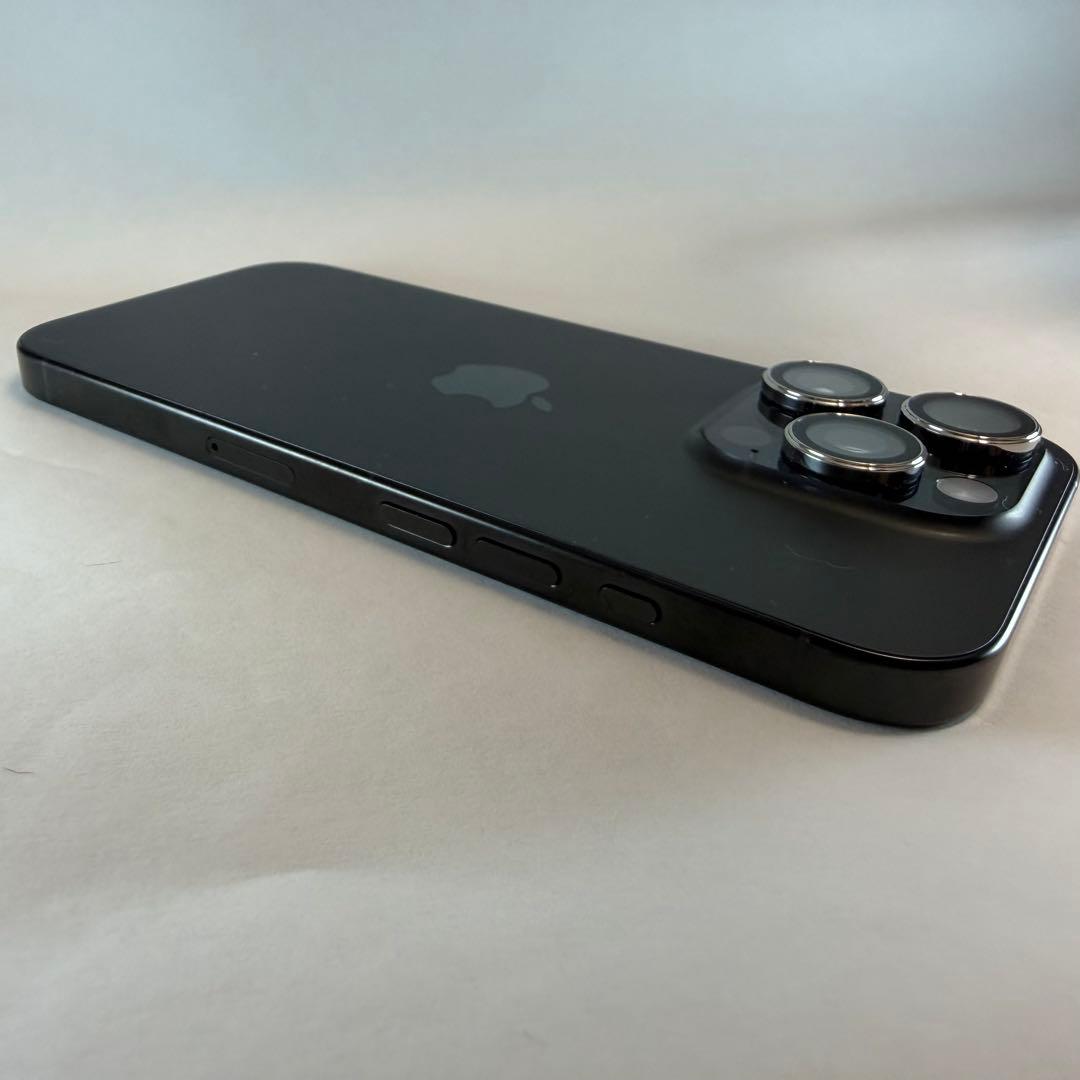 Apple iPhone16pro 黒 128GB SIMフリー