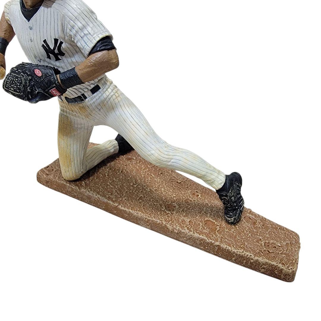 マクファーレントイズ社 2012 ヤンキース フィギュア #2 デレク・ジーター
