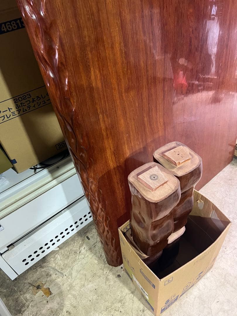 一枚板のテ-ブル 脚部付き　(引取割引1万円)