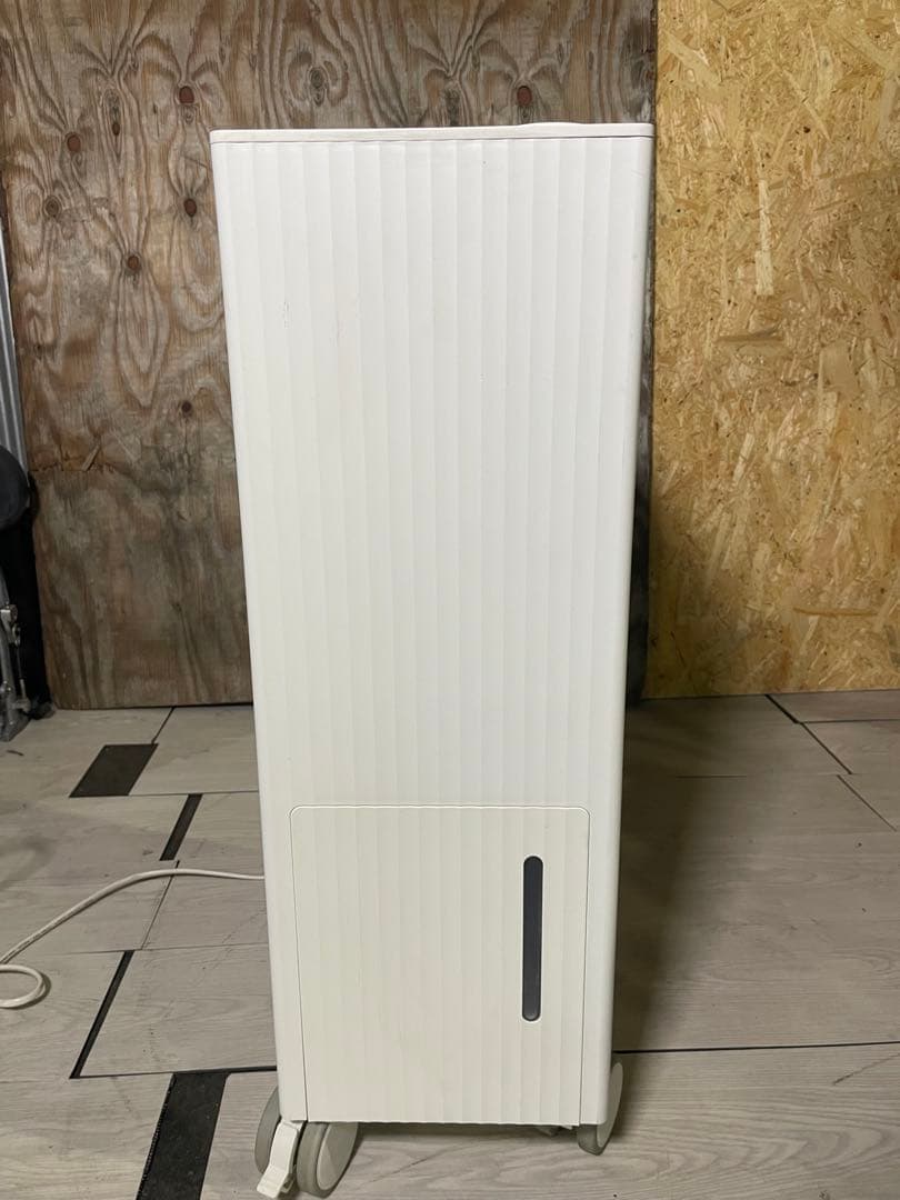 2020年製 cado 除湿機 DH-C7100