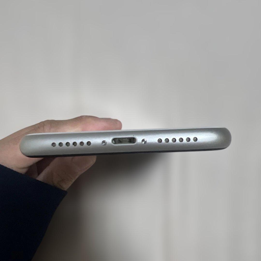 iPhone11 128GB アイフォン11 ホワイト スマホ