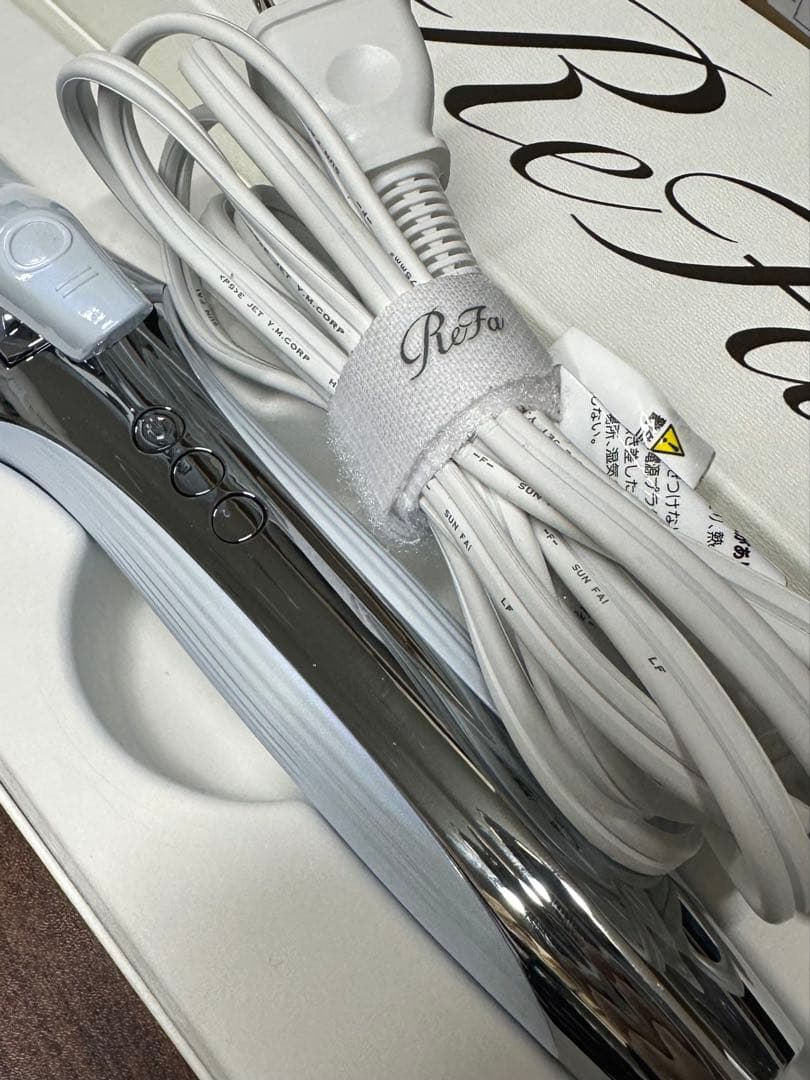 最新モデル　ReFa カールアイロン プロ　32mm リファ