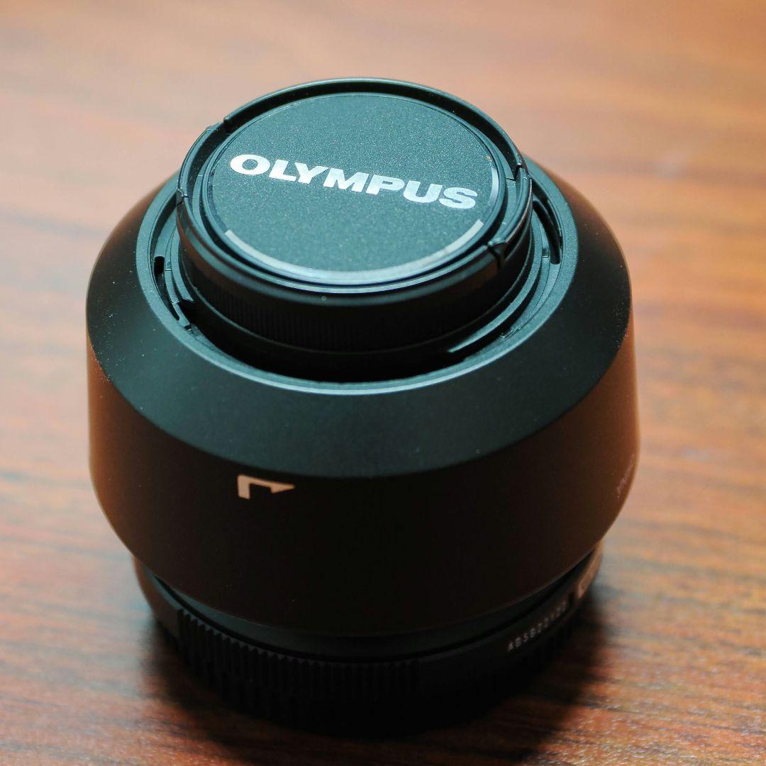 Olympus M.Zuiko 45mm f/1.8 レンズ