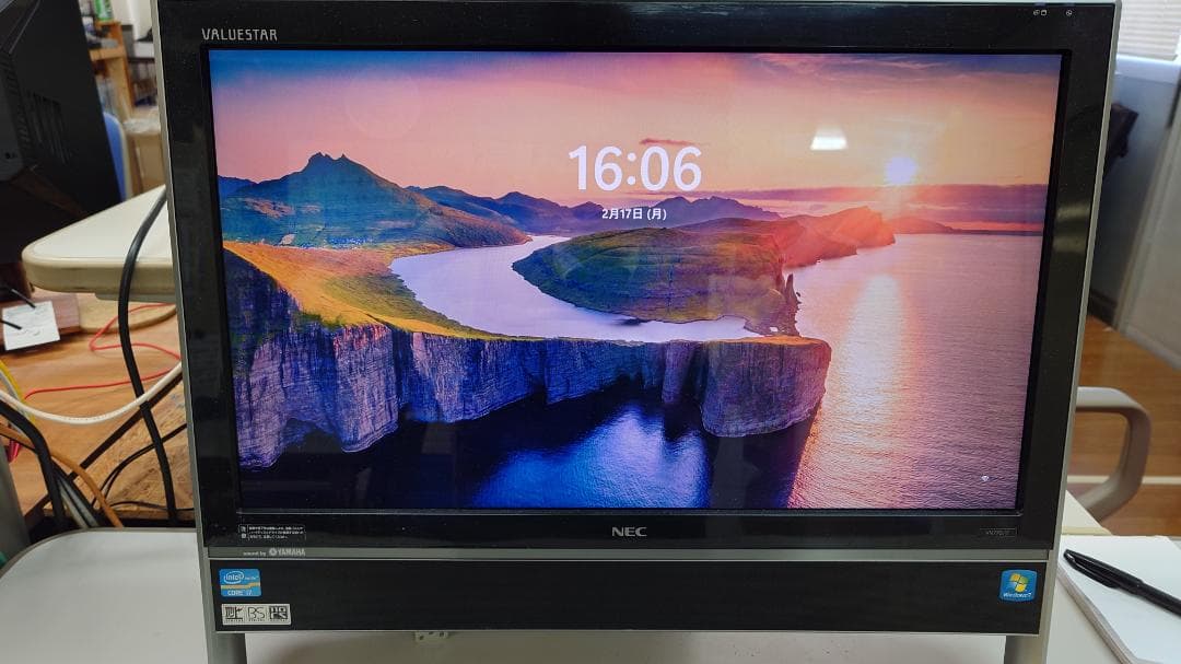 NEC PC-VN770FS6B　モニター一体型PC