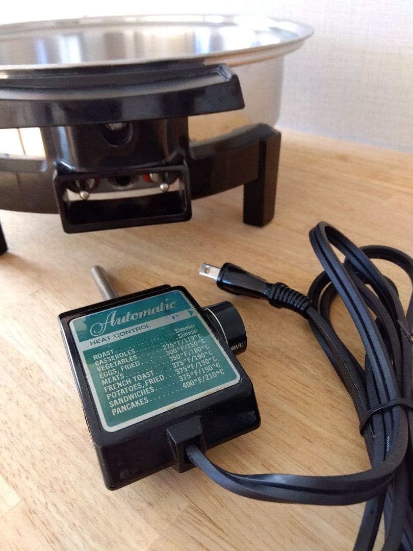 ロイヤルクイーン　電気フライパン　リキッドコア　⚠ふた商品説明必読