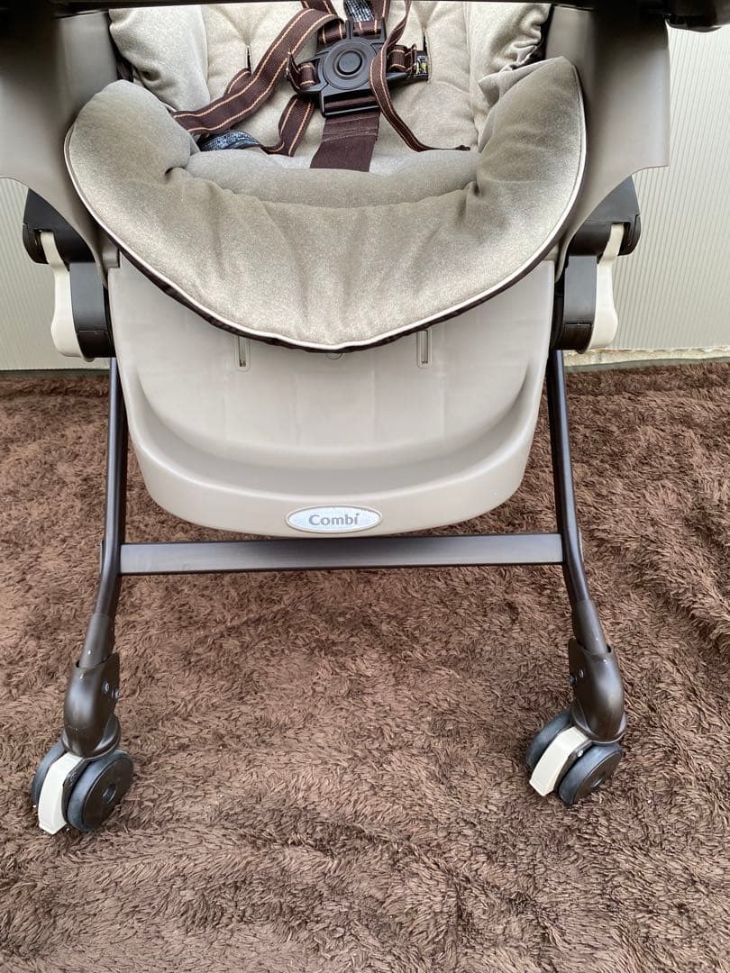 【美品】Combi コンビ ネムリラ BEDi Long スリープシェル EG