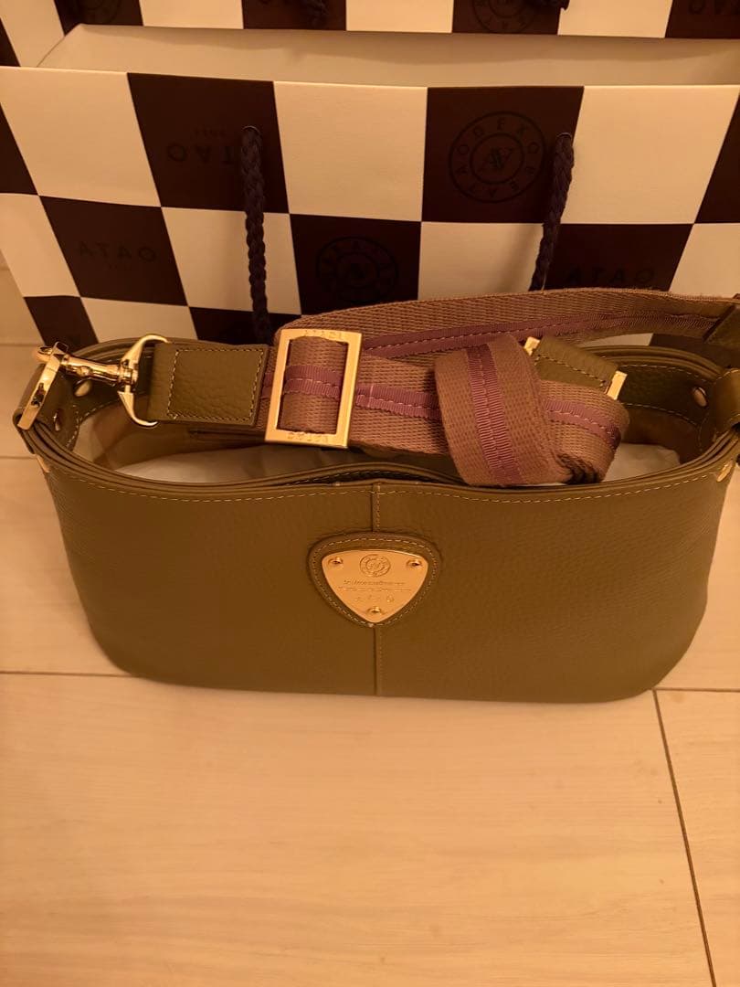 ATAO ショルダーバッグ