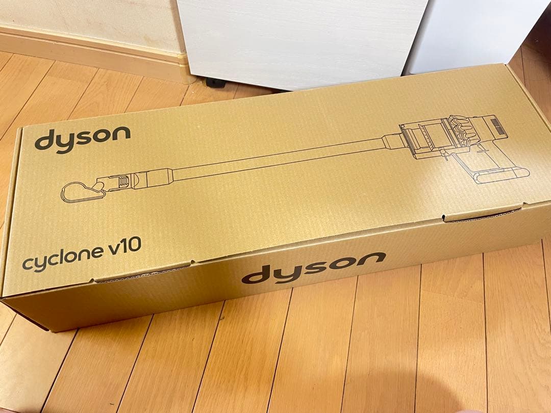 ダイソン V10 Fluffy SV12FFLF ジャンク　新品パーツも多数！