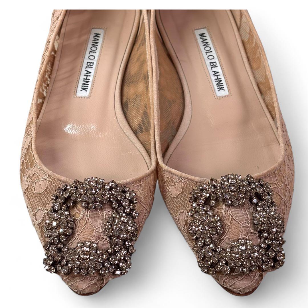 美品 マノロブラニク 36 23 ハンギシ レース ビジュー バックル ベージュ