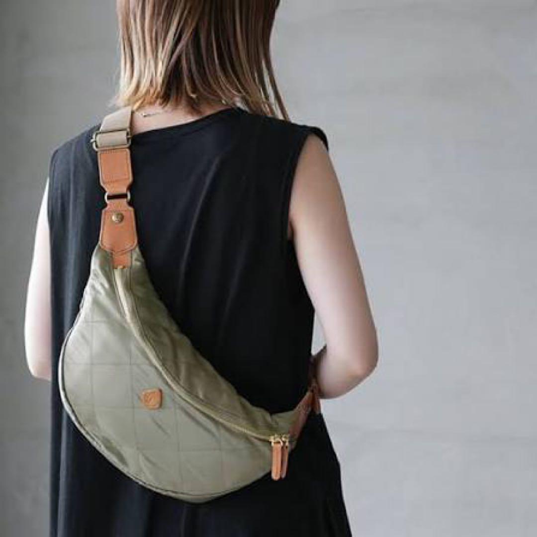 クレドラン　ROTA BODY BAG 黒