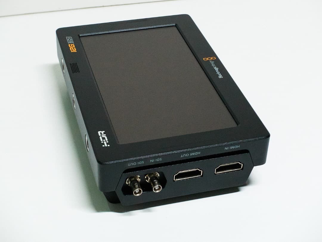 Blackmagic Video Assist 5\" 12G HDR ゲージ付き