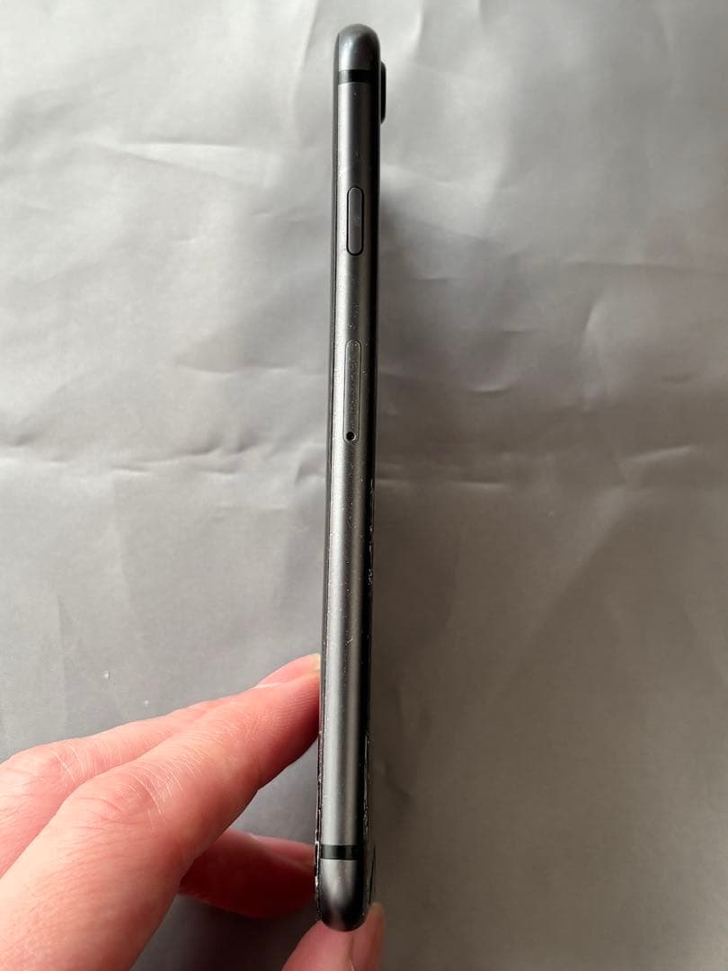 【ジャンク】iPhone 8 スペースグレイ 64GB 動作不良なし