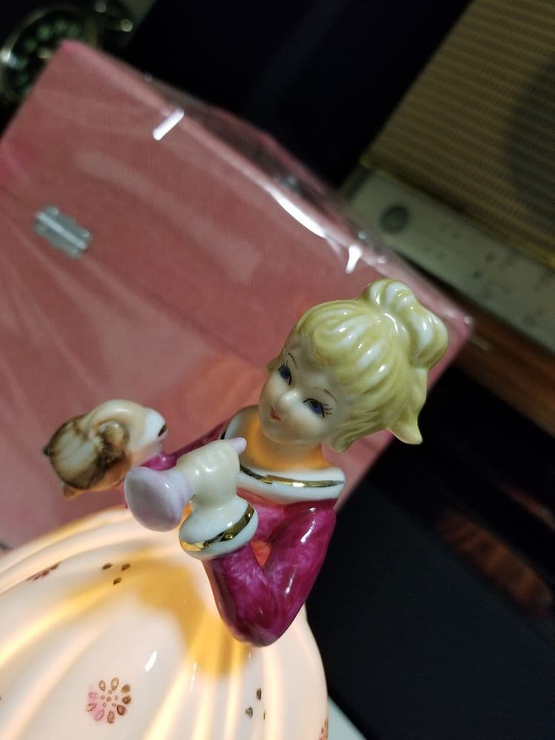 1970's　アラジン社　アメリカ製　陶器　リモージュ　レディドール　ランプ