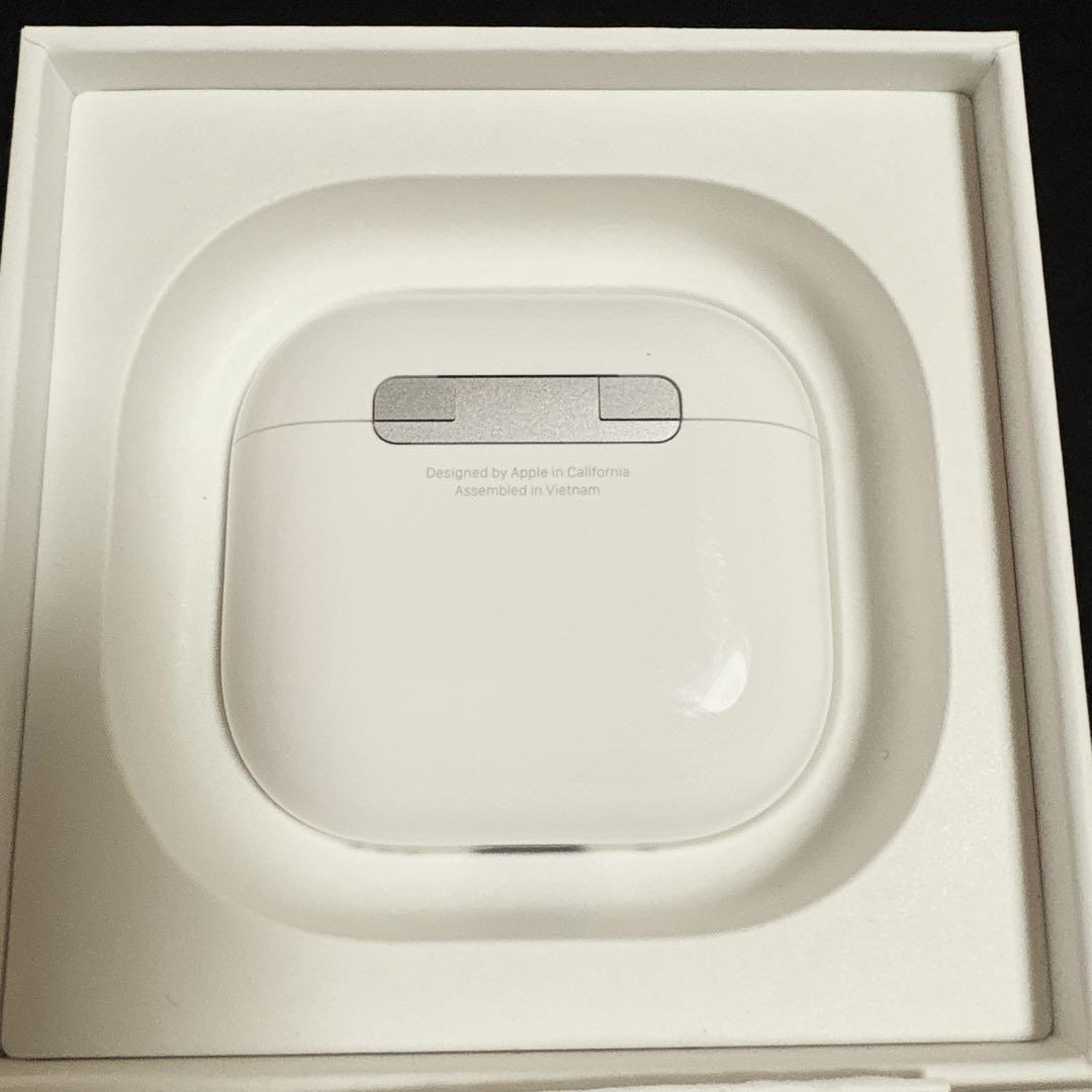 AirPods4アクティブノイズキャンセリング搭載