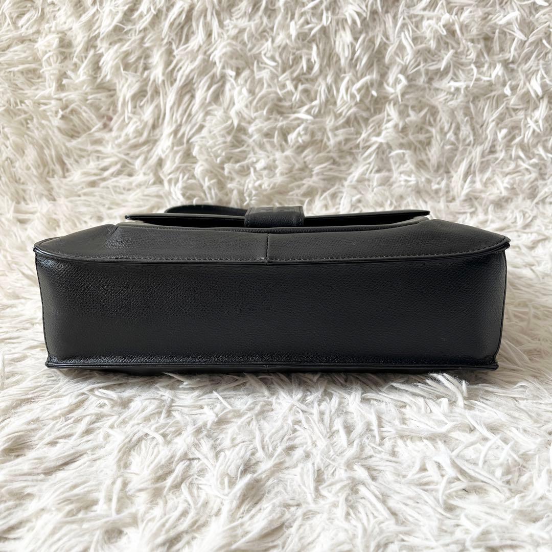 未使用級✨GIVENCHY ジバンシー　ハンドバッグ　冠婚葬祭　ブラック　レザー