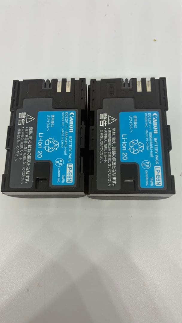 【ジャンク】 Canon EOS 5D Mark II バッテリーセット