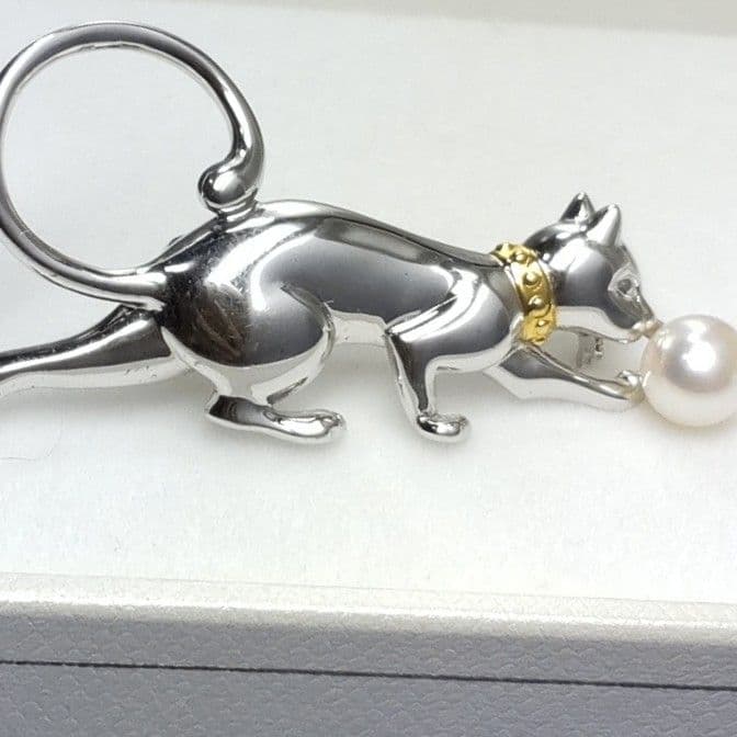 美品♡愛くるしい猫ちゃん♡MIKIMOTO♡ミキモト♡ブローチ