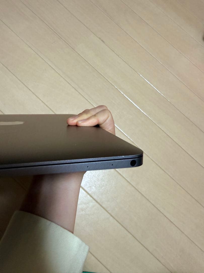 MacBook本体 MacBook 2017 16G core i7 256GB USkey