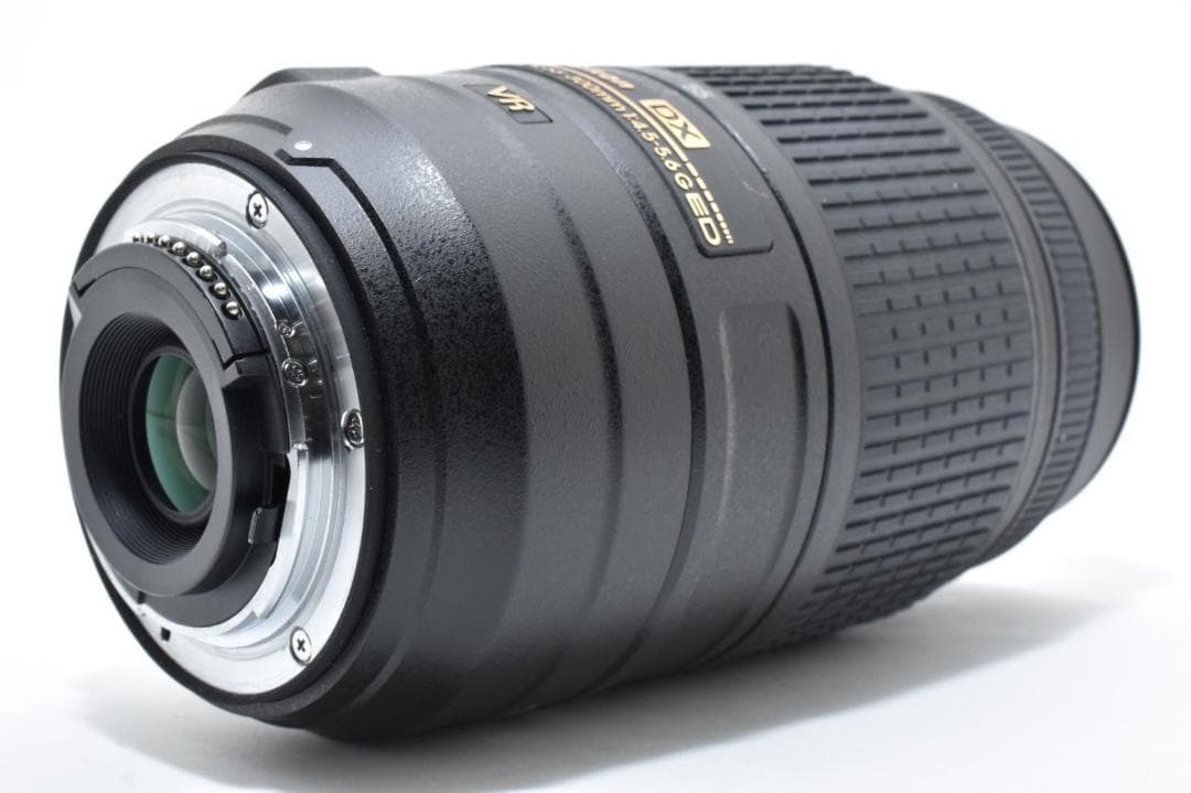美品ニコン NiKon AF-S 55-300mm ED VR 望遠ズームレンズ