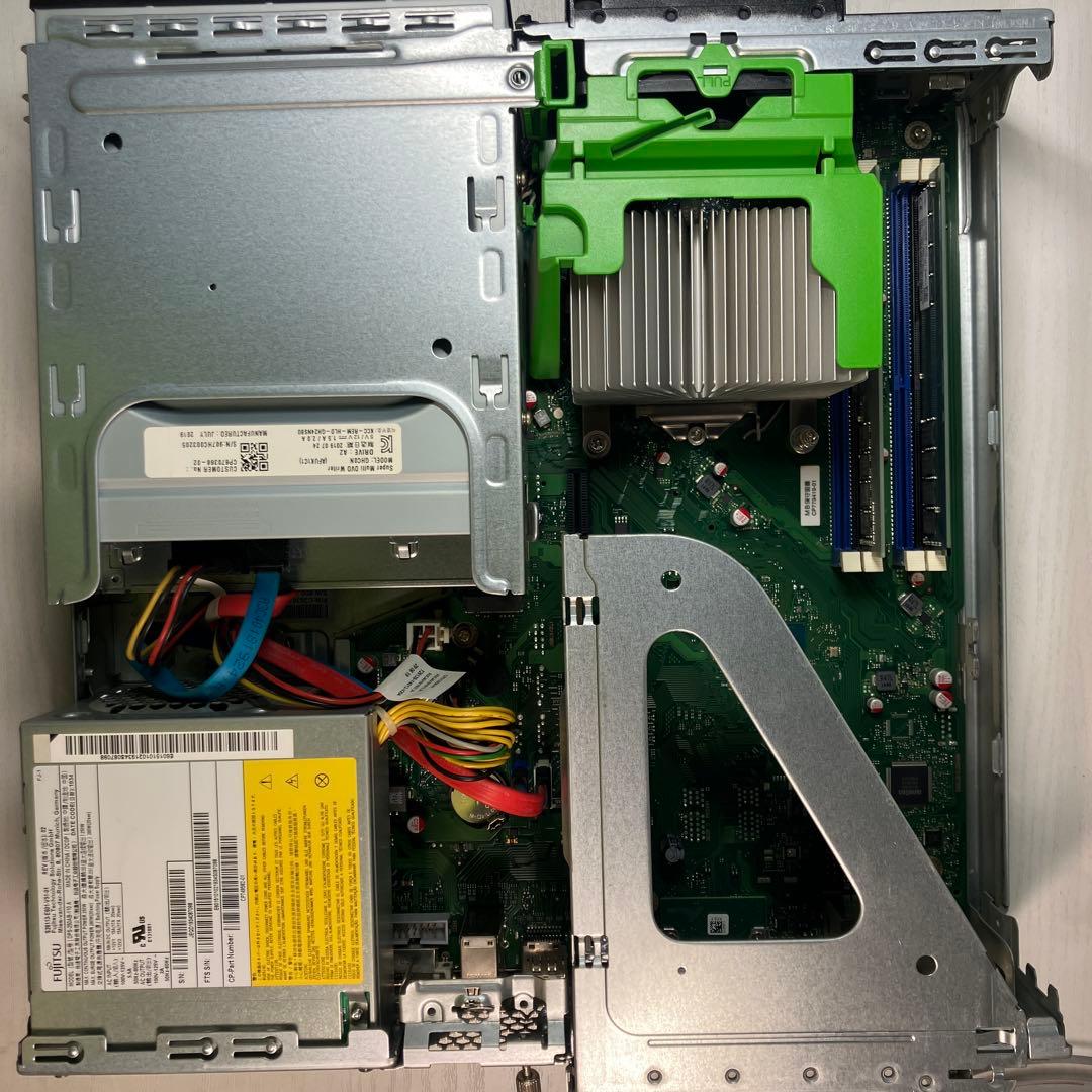 第9世代！Core i3！ESPRIMO D588/BX本体のみジャンク品！