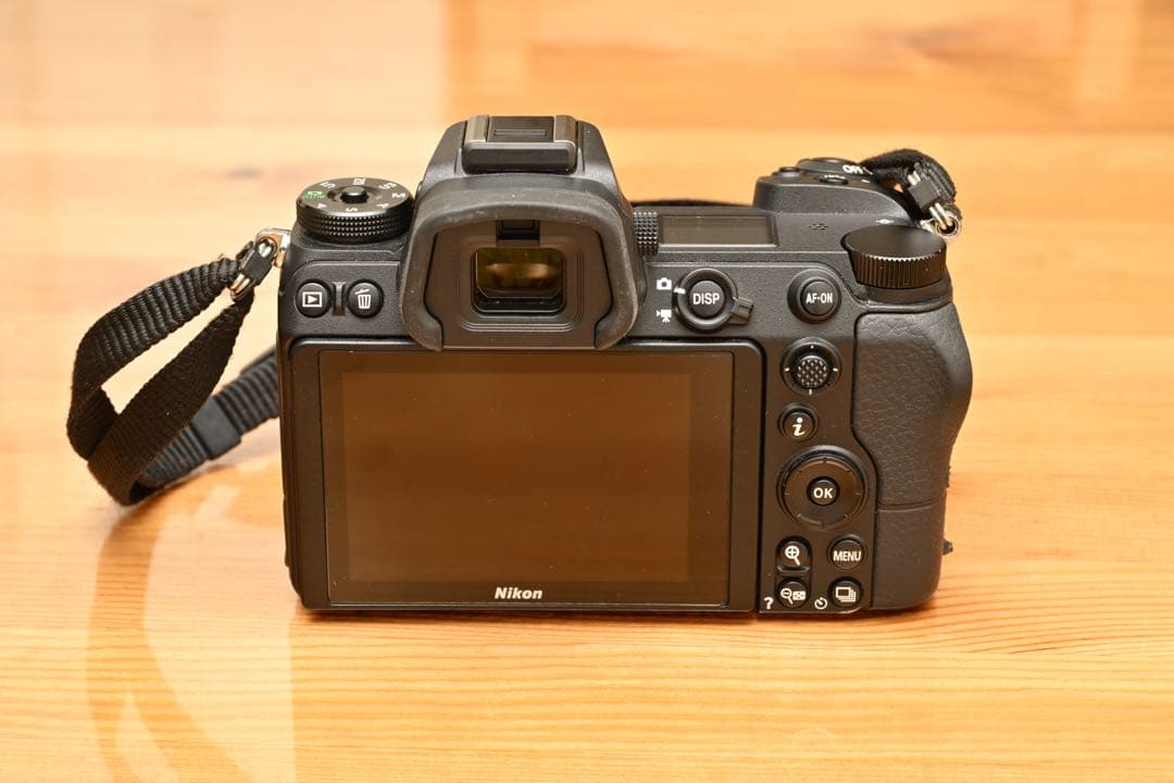 Nikon Z 6 ミラーレス一眼カメラ ボディ セット