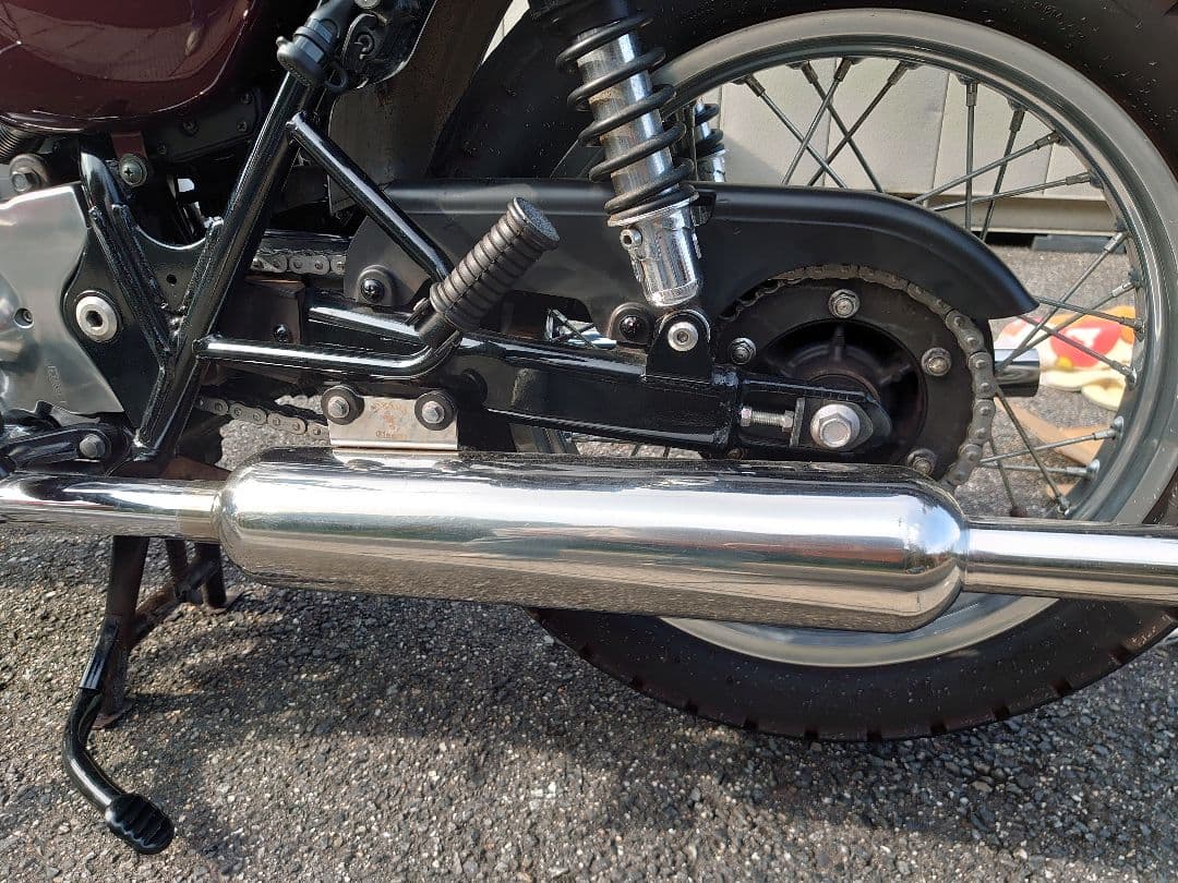 w650 アールズギアマフラー．（車検対応品）激安です早い者勝ち！