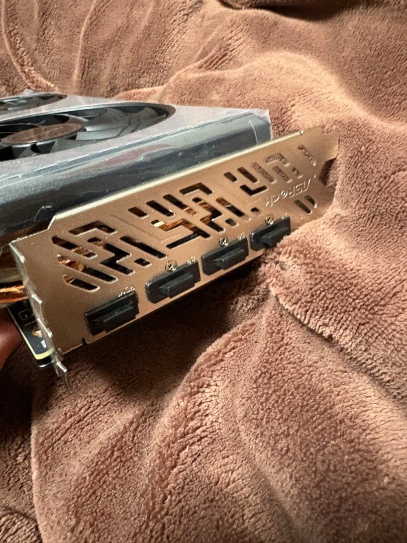 グラフィックボード・グラボ・ビデオカード RX7800XT ASRock