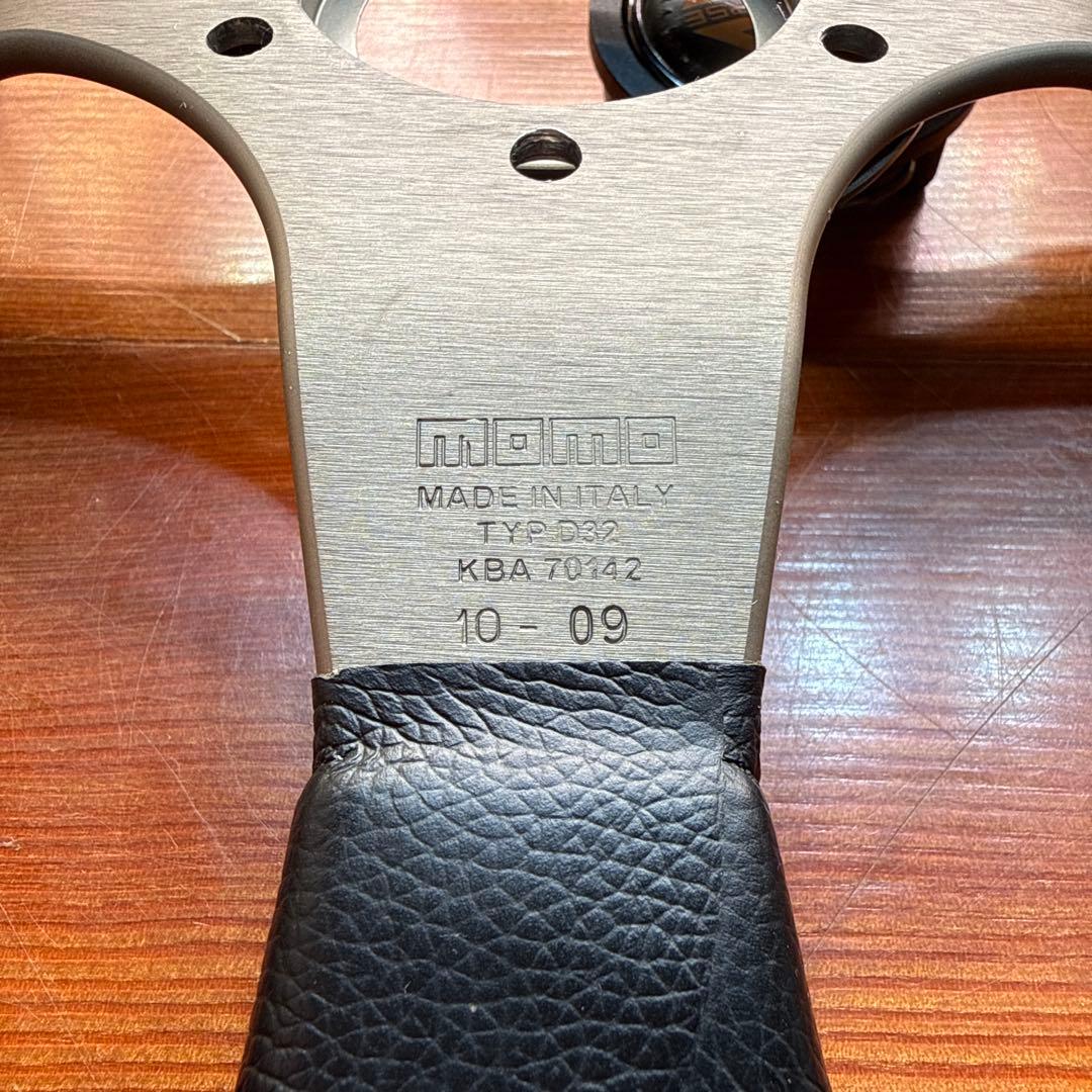 momo race 320mm ステアリング やっぱ小径のもんよ