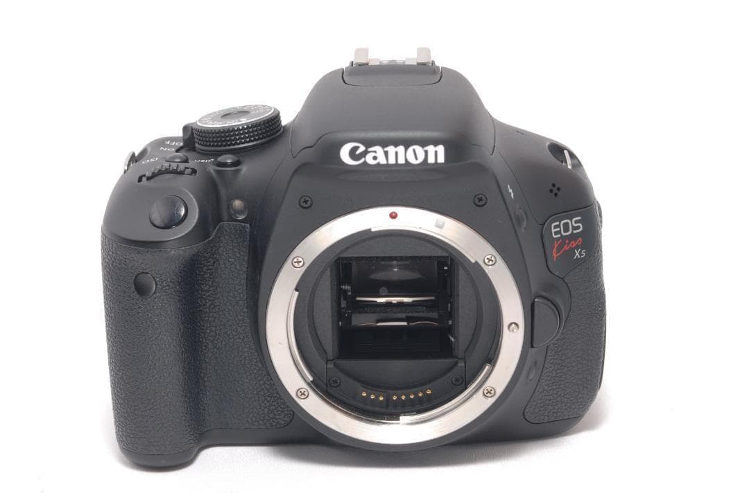 ⭐️超望遠レンズ付き⭐️Canon Kiss X5 キャノン　デジタル一眼