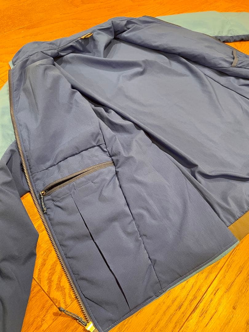 Patagoniaパタゴニアメンズ サーマルエアシェッドジャケット XS ブルー