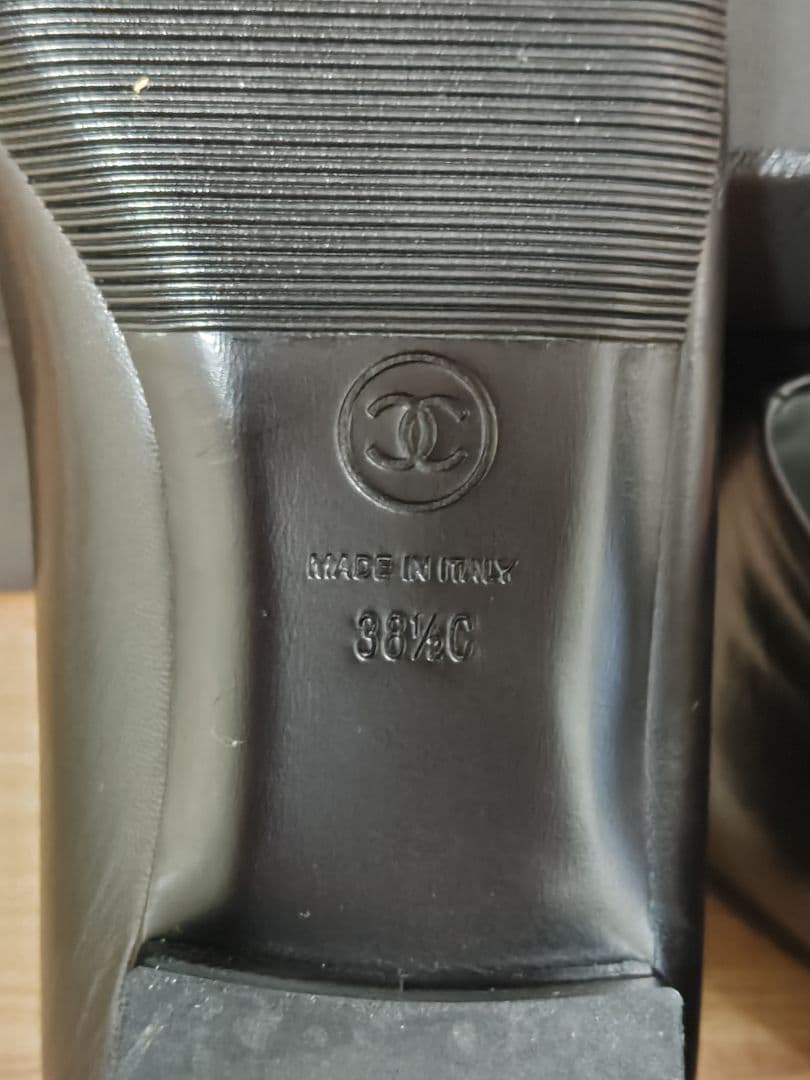 CHANEL ブラック フラットシューズ　新品　！