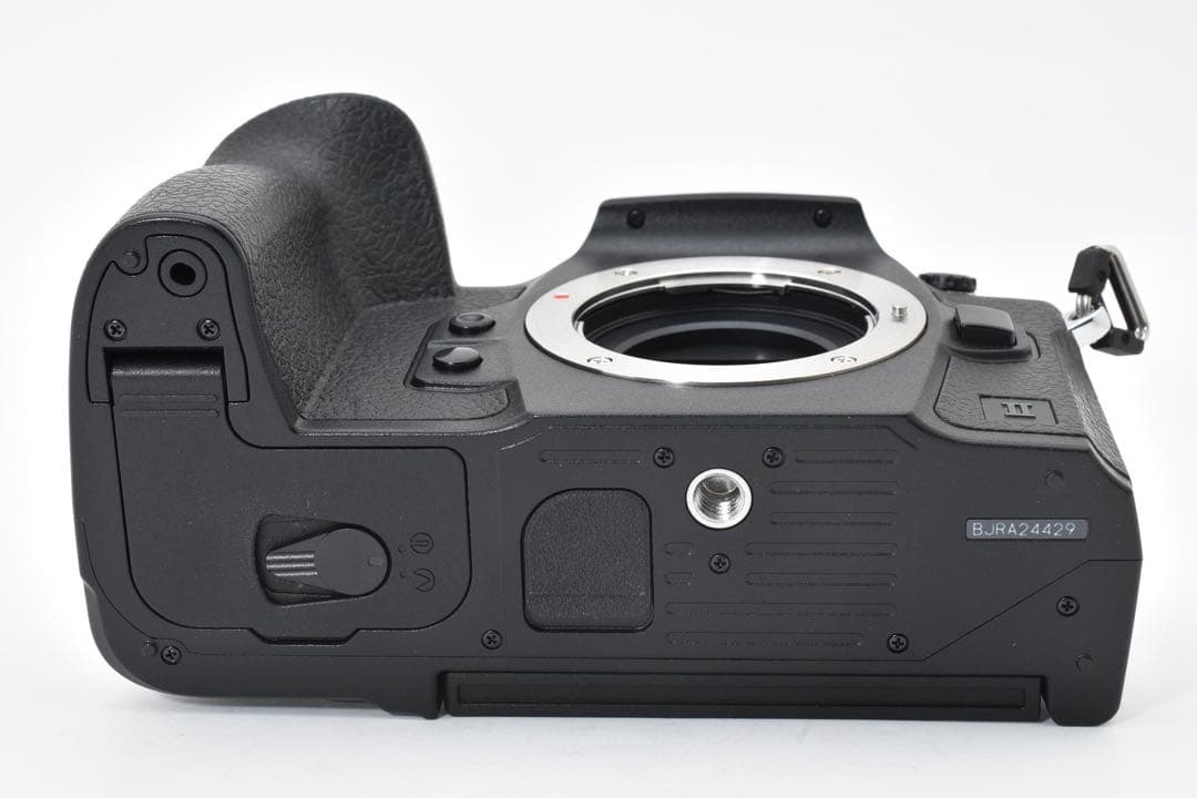 OLYMPUS OM SYSTEM OM-1 Mark II 本体と付属品