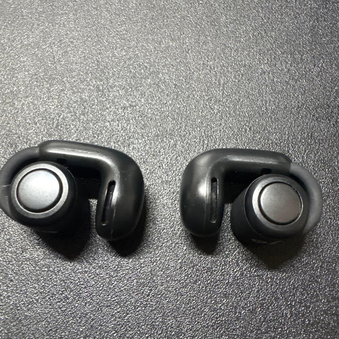 BOSE ULTRA OPEN EARBUDS ブラック　純正シリコンケース付