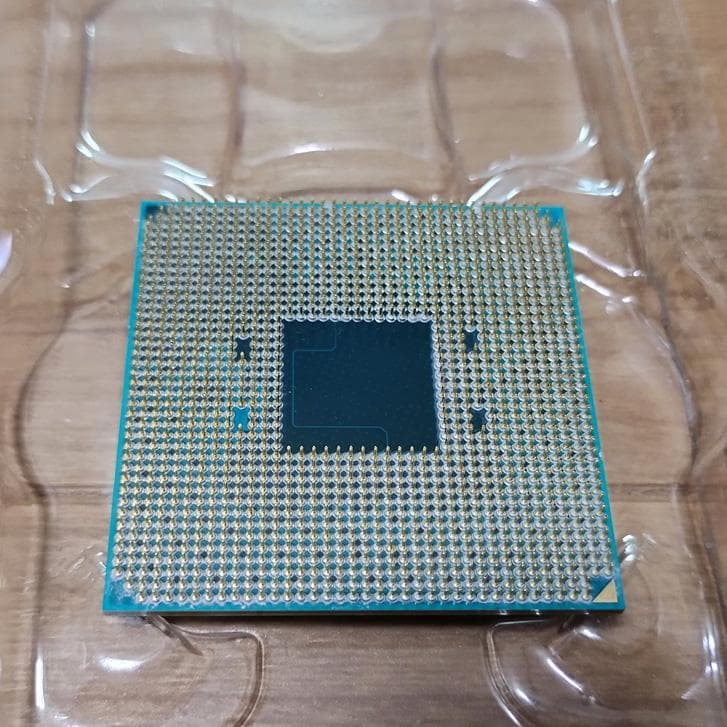 CPU AMD Ryzen5 3400G