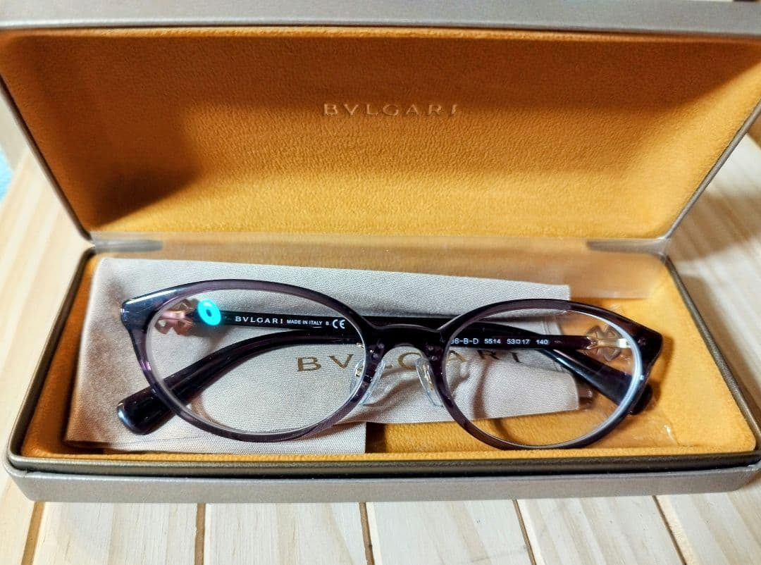 いちごっち　ＢVLGARI 眼鏡　度入り