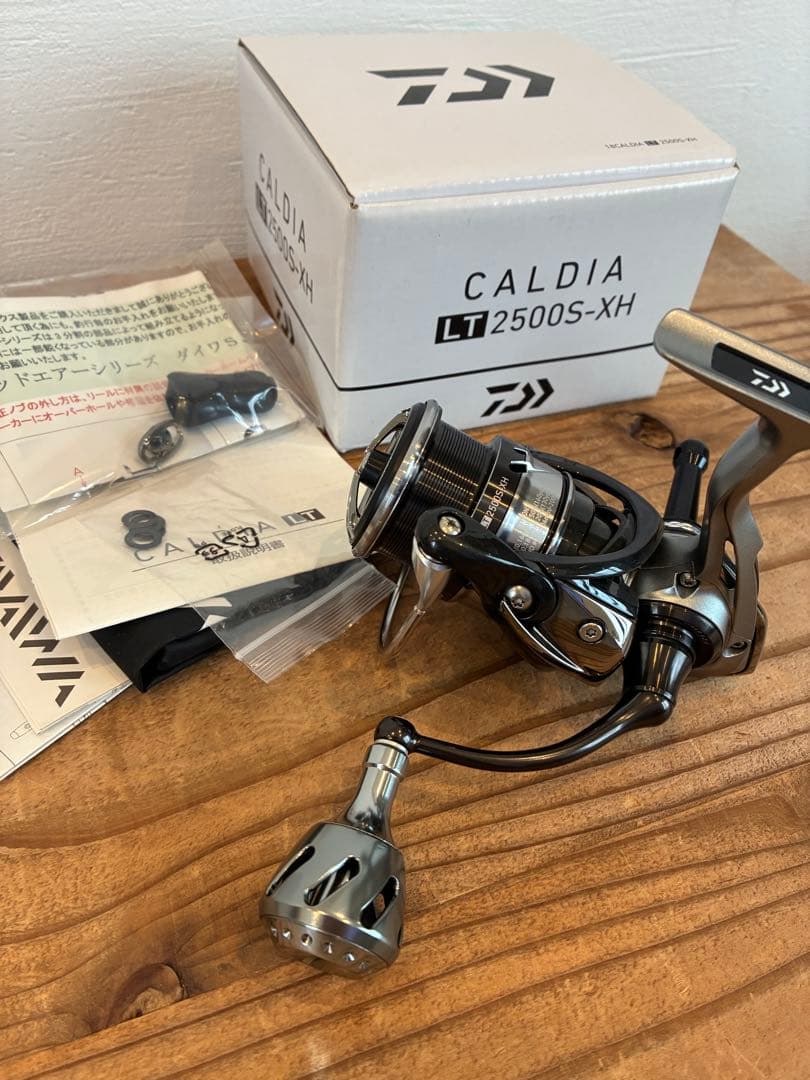 釣りざんまい ダイワ 18 カルディアLT2500S-XH カスタム