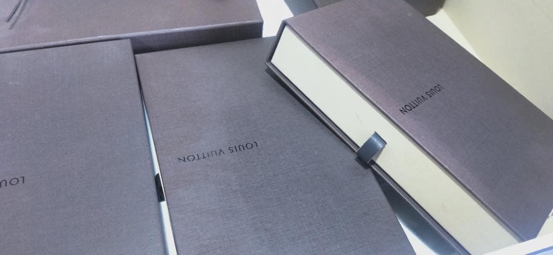 レア　大型　本物　LOUIS VUITTON　ルイヴィトン　空箱　セット