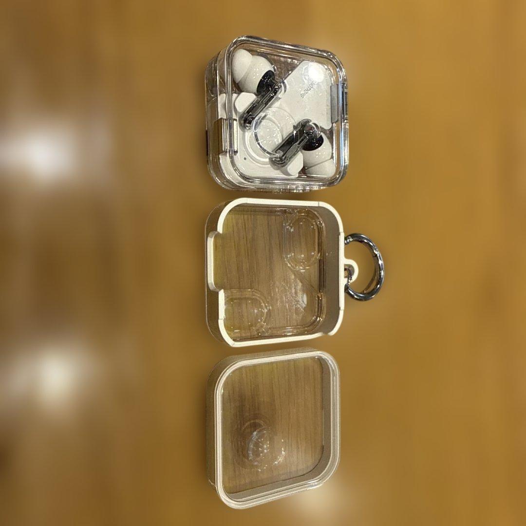 Nothing Ear ホワイトと Spigen のケースセット