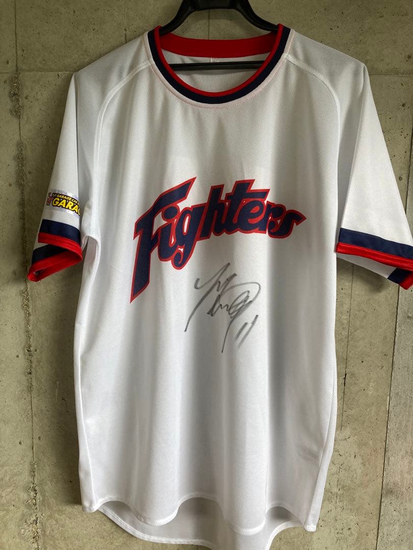 ⑦希少品 現ドジャース　日本ハムファイターズ T-シャツ 11 大谷翔平　サイン