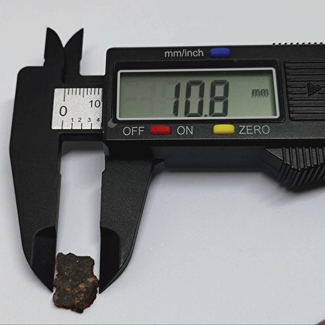 月隕石（ベシャール003）C2504