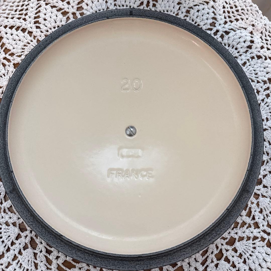 【ル・クルーゼ 正規品】ココットロンド シフォン ピンク 両手鍋 20cm